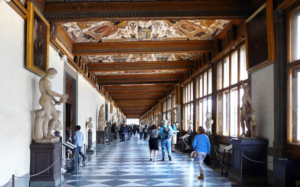 things to do in Florence Italy - Uffizi Gallery