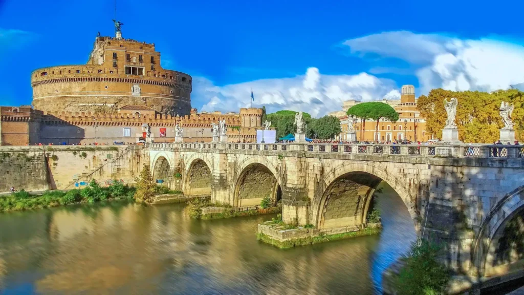 rome bridse over the tiber