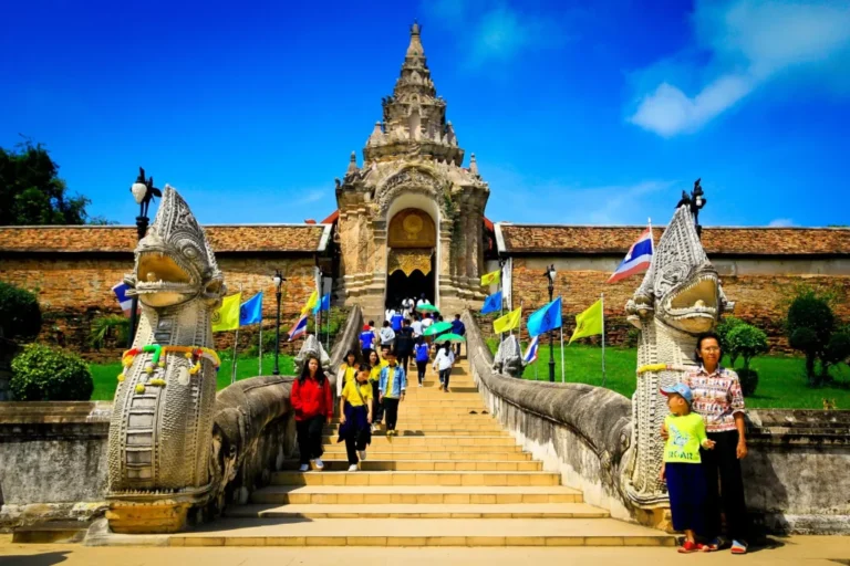 temple in chiang mai thailand