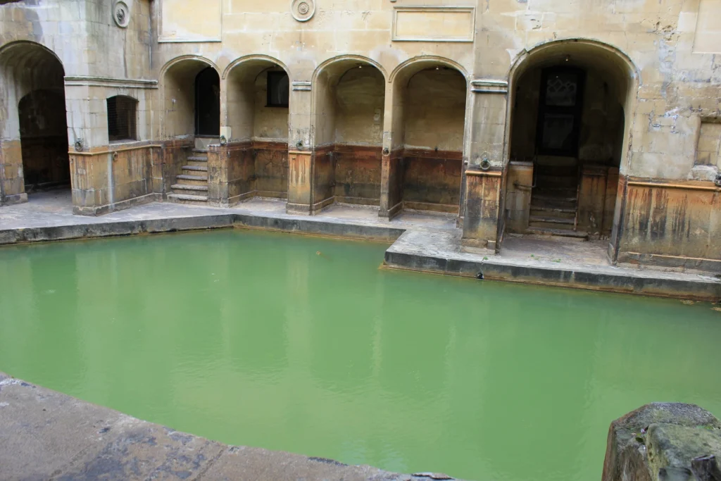 roman baths in bath england