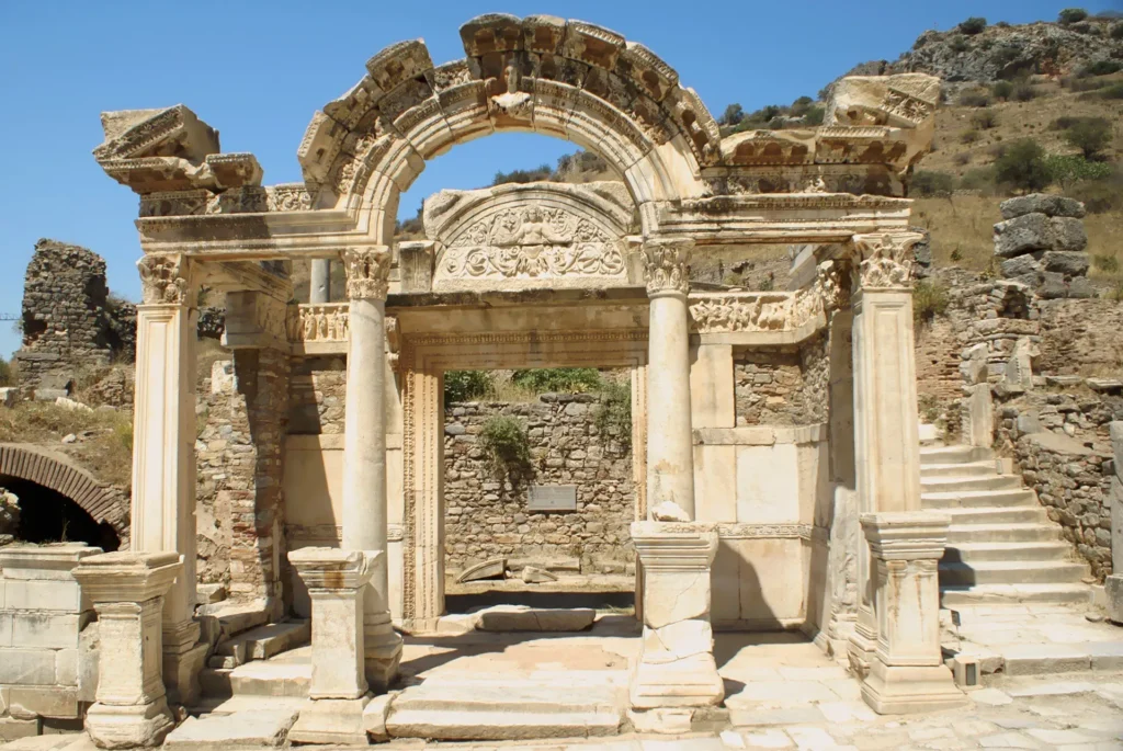 ephesus temple of hadrian